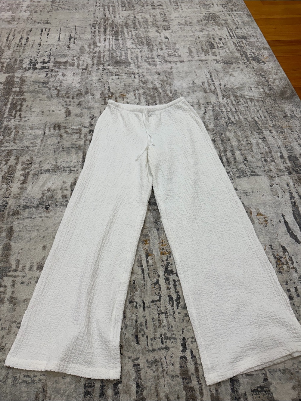 H&M Divided Cream Textured Wide-Leg Pants
